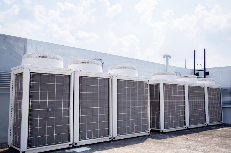 4 Beneficial Upgrades for a Commercial HVAC System in Maurice, LA